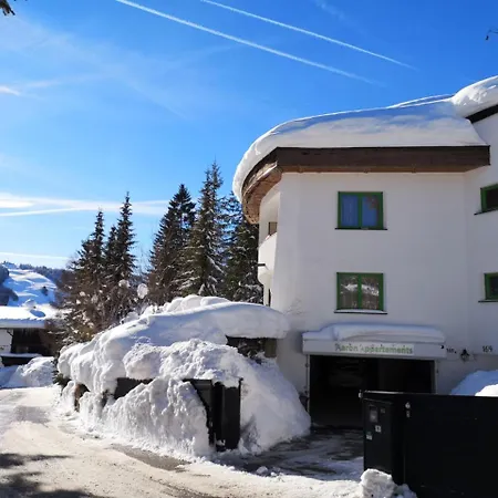 Aaron Appartement